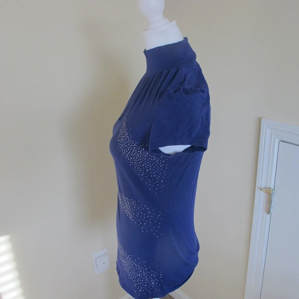 Women's Express Purple Short Sleeve Date night top shirt Size M  GUC - Picture 3 of 4